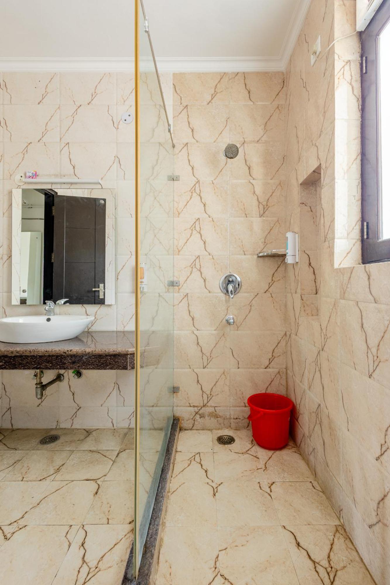 Lime Tree Service Apartment Golf Course Road, Гургаон Экстерьер фото
